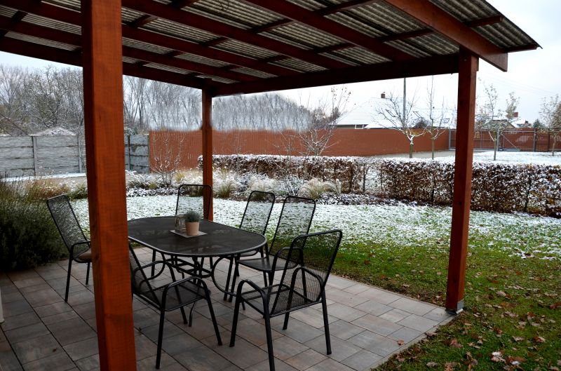 Patio Pergola Installation