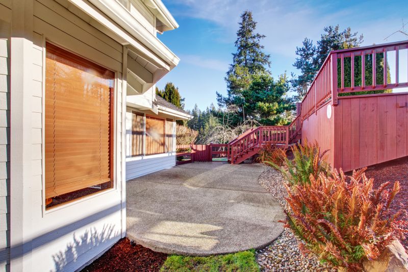 Patio and Walkway Crews