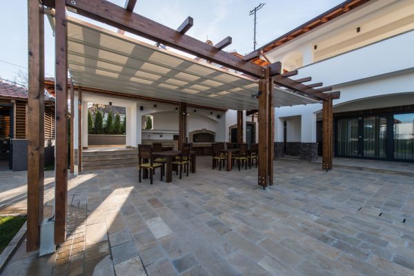 Pergola Construction in Albuquerque